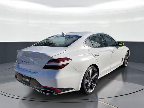 Alta White 2025 Genesis G70 2.5T RWD