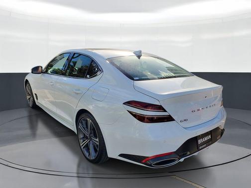 Alta White 2025 Genesis G70 2.5T RWD