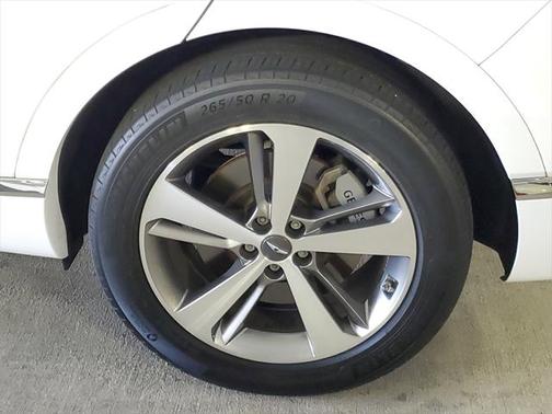 2023 Genesis GV80 2.5T