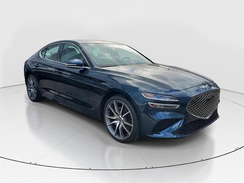 2023 Genesis G70 2.0T RWD