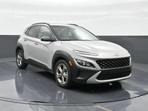 Cyber Silver w/Black Roof 2023 Hyundai KONA SEL