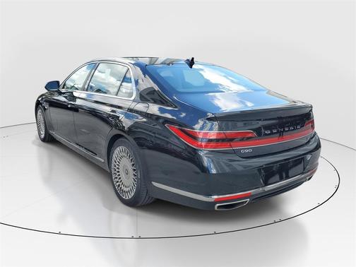 2022 Genesis G90 5.0 Ultimate
