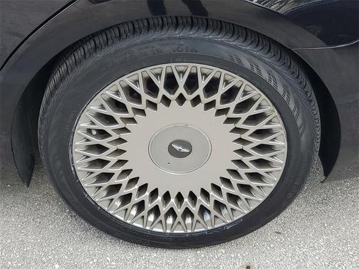 2022 Genesis G90 5.0 Ultimate