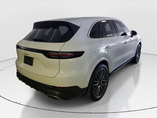2021 Porsche Cayenne Base