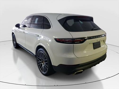 2021 Porsche Cayenne Base