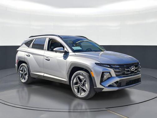 Shimmering Silver 2026 Hyundai TUCSON Hybrid SEL