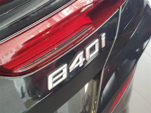 2025 BMW 840 i