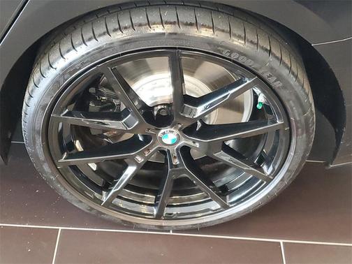2025 BMW 840 i