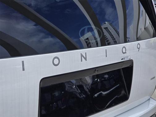 2026 Hyundai IONIQ 9 SEL