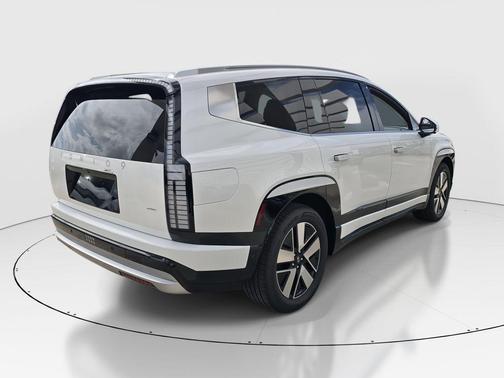 Snow White Pearl 2026 Hyundai IONIQ 9 SEL