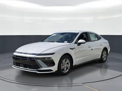 Serenity White 2026 Hyundai SONATA SE