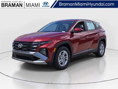 2025 Hyundai TUCSON SE