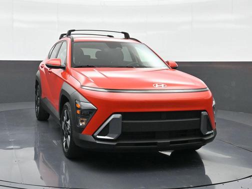 Soultronic Orange Pearl 2025 Hyundai KONA SEL