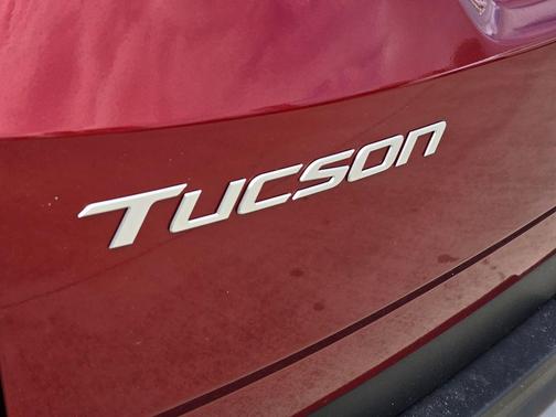 Ultimate Red 2026 Hyundai TUCSON SEL
