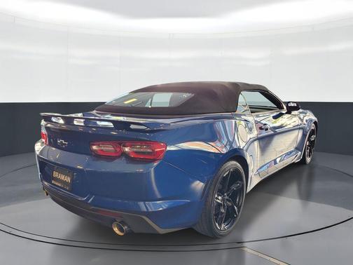 Riverside Blue Metallic 2024 Chevrolet Camaro RWD Convertible LT1