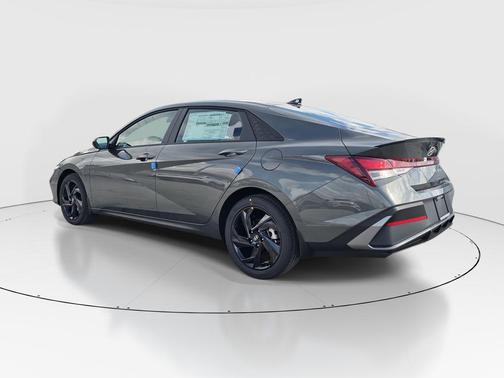 Amazon Gray 2026 Hyundai ELANTRA Sport