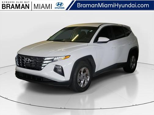 2024 Hyundai TUCSON SE