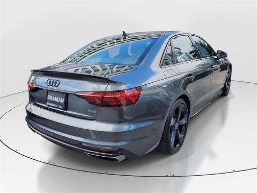 2023 Audi A4 45 S line Premium Plus
