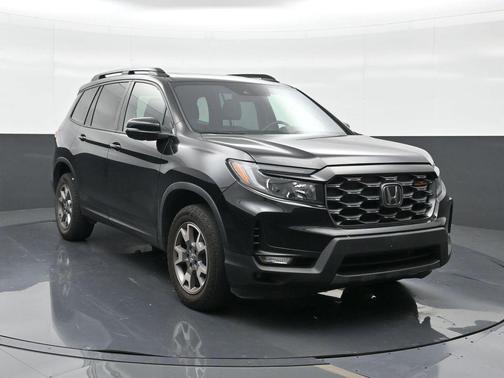 Crystal Black Pearl 2023 Honda Passport AWD TrailSport
