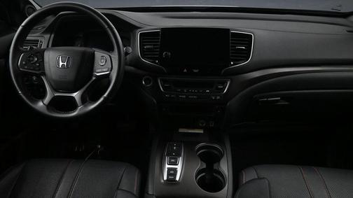 Crystal Black Pearl 2023 Honda Passport AWD TrailSport