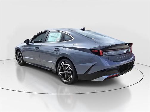 2026 Hyundai SONATA SEL