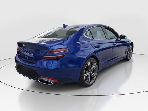 2025 Genesis G70 2.5T RWD