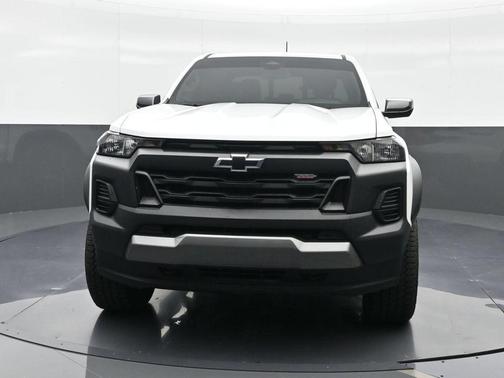 Summit White 2025 Chevrolet Colorado Trail Boss