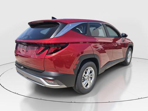 Ultimate Red 2026 Hyundai TUCSON SE