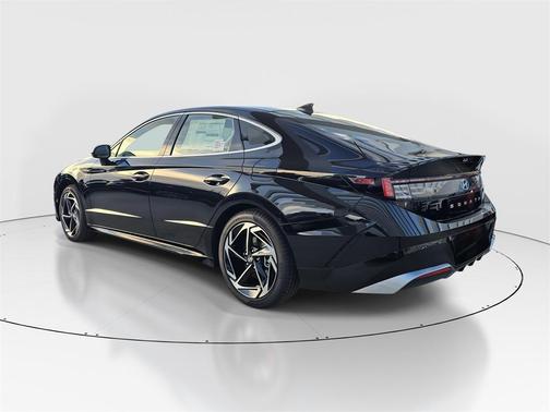 2026 Hyundai SONATA SEL