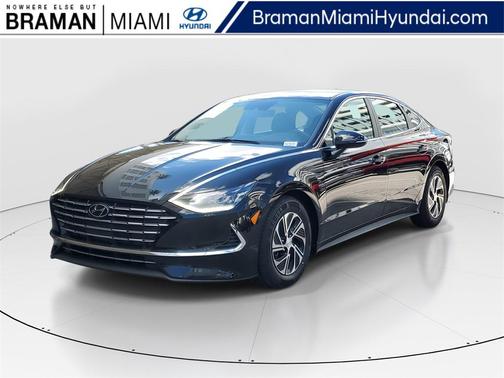 2023 Hyundai SONATA Hybrid Base