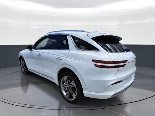 Alta White 2025 Genesis Electrified GV70 Advanced AWD