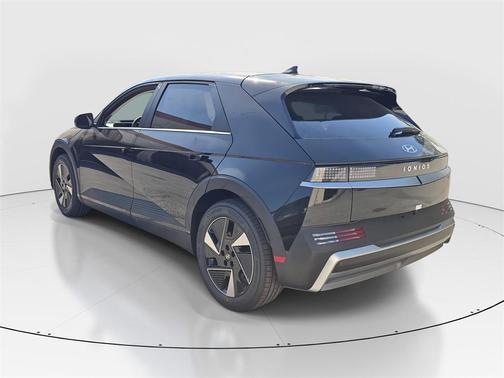 2026 Hyundai IONIQ 5 SE