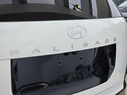 Creamy White Pearl 2026 Hyundai PALISADE SEL Premium 8P