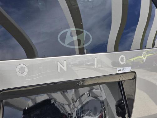 2026 Hyundai IONIQ 9 SE
