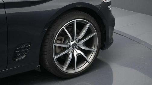 Hallasan Green 2023 Genesis G70 2.0T RWD