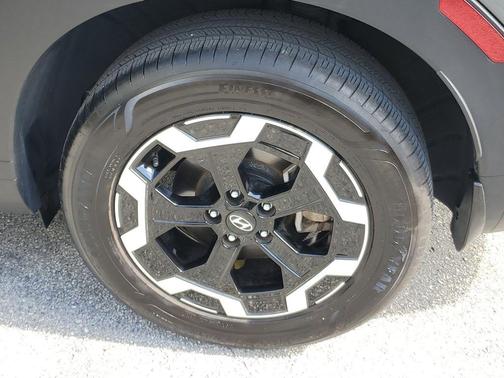 2024 Hyundai SANTA FE SE