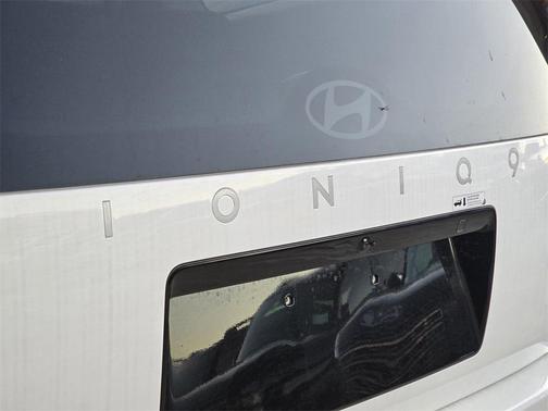 2026 Hyundai IONIQ 9 S