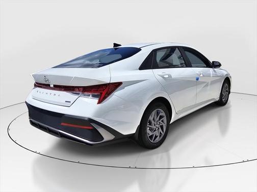 2025 Hyundai ELANTRA HEV Blue