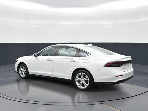 Platinum White Pearl 2024 Honda Accord LX 1.5T