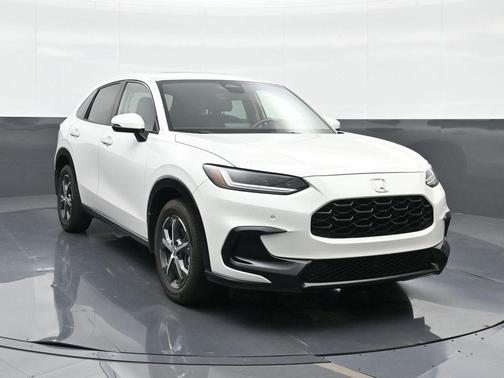 Platinum White Pearl 2024 Honda HR-V EX-L
