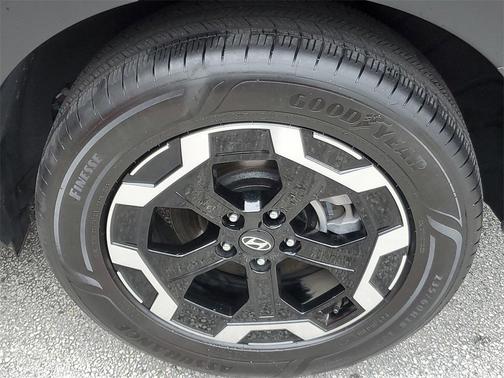 2025 Hyundai SANTA FE SEL 2.4