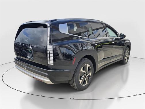 2026 Hyundai IONIQ 9 S