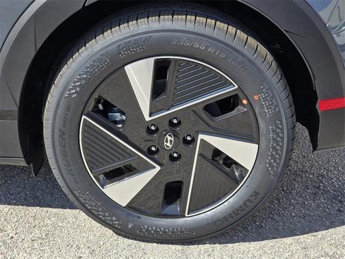 2025 Hyundai IONIQ 5 SE