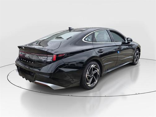 2026 Hyundai SONATA SEL