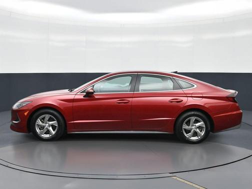 Ultimate Red 2023 Hyundai SONATA SE