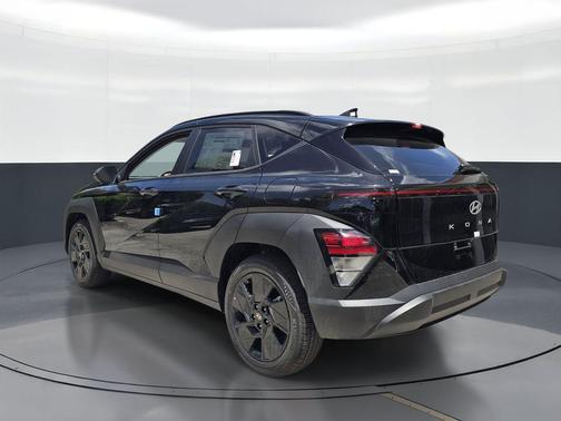 Abyss Black Pearl 2026 Hyundai KONA SEL Sport