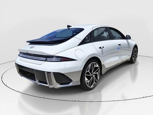 2025 Hyundai IONIQ 6 Limited
