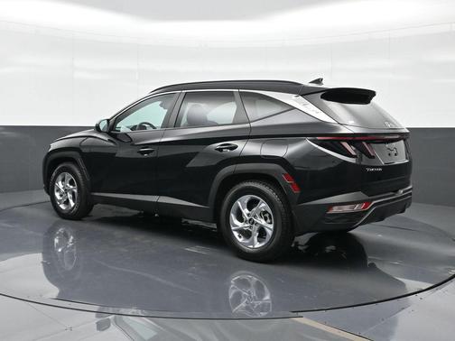Phantom Black 2023 Hyundai TUCSON SEL