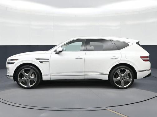 Uyuni White 2023 Genesis GV80 2.5T