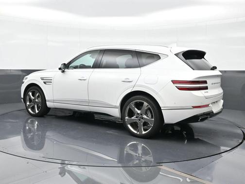 Uyuni White 2023 Genesis GV80 2.5T